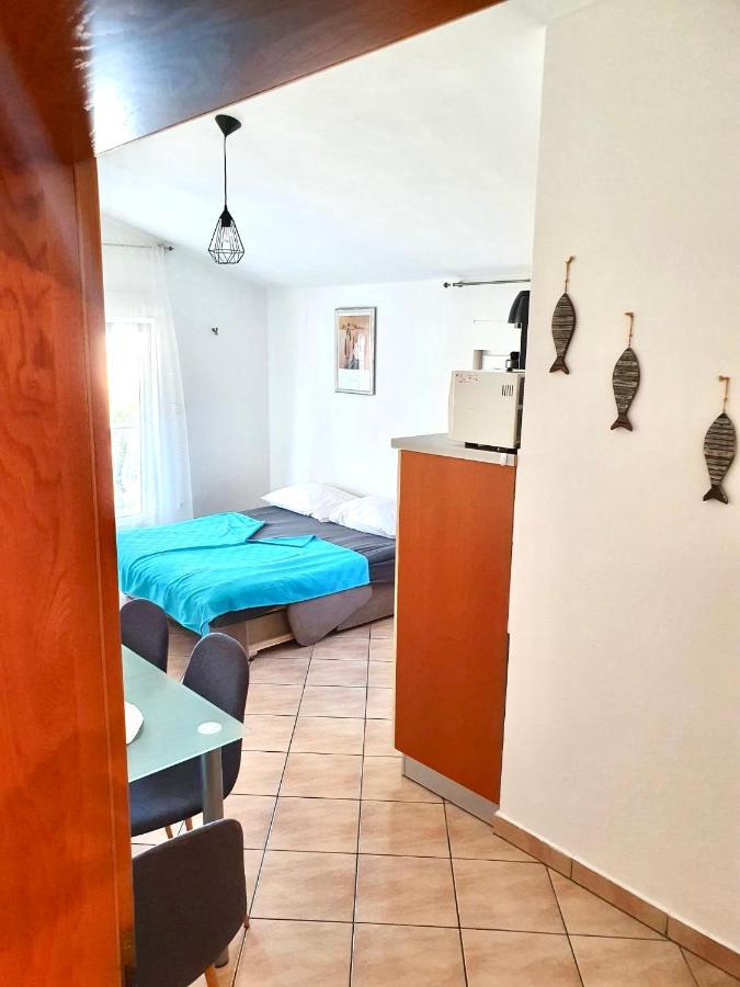 Apartments Buba Vir Luaran gambar