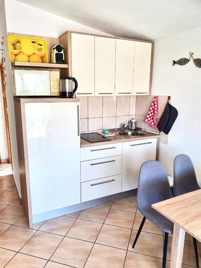 Apartments Buba Vir Luaran gambar